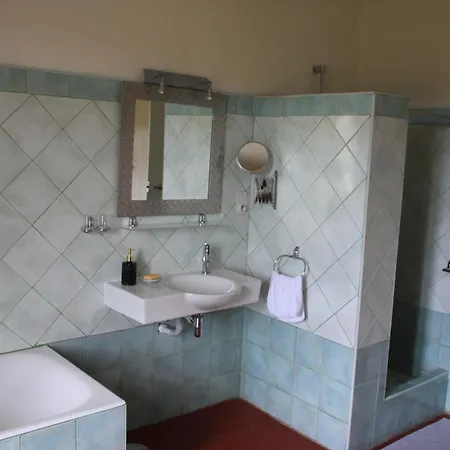 Сasa de vacaciones Grande Maison Art Nouveau Entre & Garrigue, Charme Et Loisirs Au Coeur Du Sud