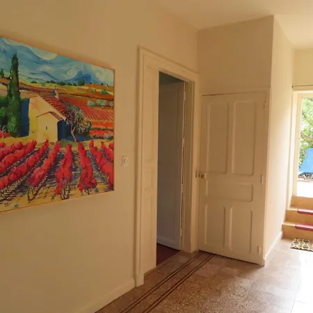 Grande Maison Art Nouveau Entre & Garrigue, Charme Et Loisirs Au Coeur Du Sud Gabian
