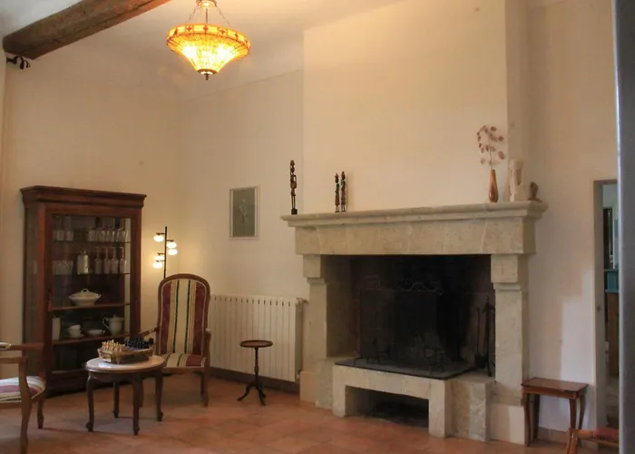Grande Maison Art Nouveau Entre & Garrigue, Charme Et Loisirs Au Coeur Du Sud * Gabian